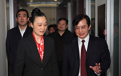 ؔ�������L���턢�tޱ����˾�{(di��o)��