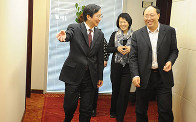 ����y(t��ng)��(zh��n)�����־��L�����c����˾����