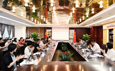 ����ע�f�hί����ӛ�������u�f���L��Ľ��һ���W�R���{��ָ���hʷ�W���������v�h�n